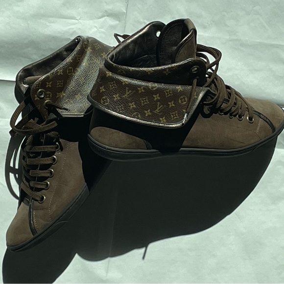 LOUIS VUITTON - FOLD OVER - Picture 6 of 14